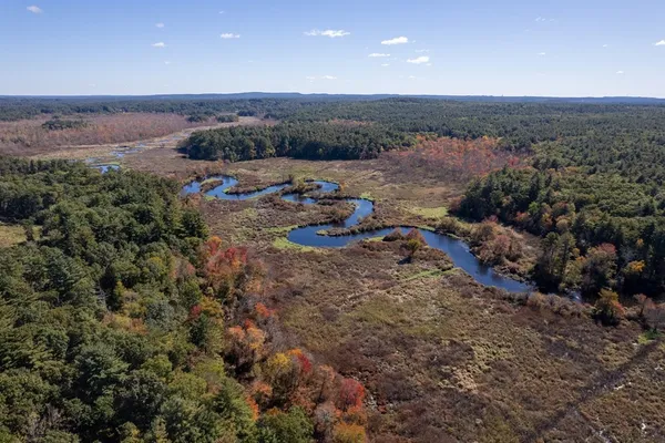 $2,975 | 242 Main Street, Unit 202, Millis, MA 02054