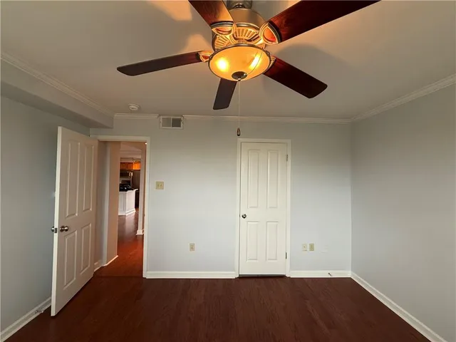 $2,500 | 3915 St Charles Avenue, Unit 604, New Orleans, LA 70115