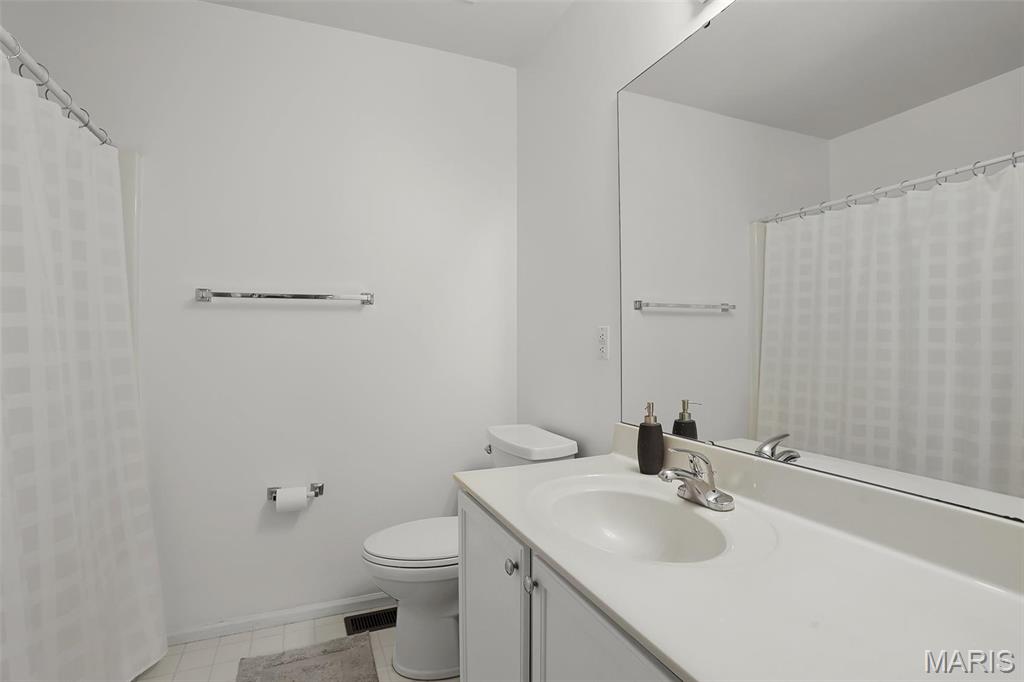 630 Cascade Lk Court Ballwin, MO 63021 - Photo 20 of 30