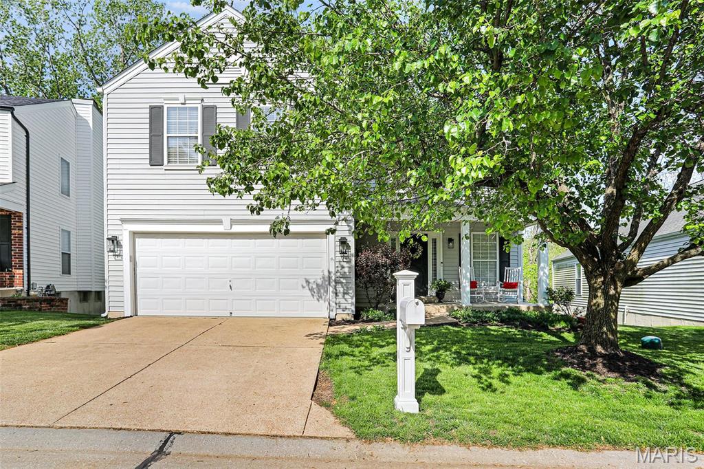 630 Cascade Lk Court Ballwin, MO 63021 - Photo 2 of 30