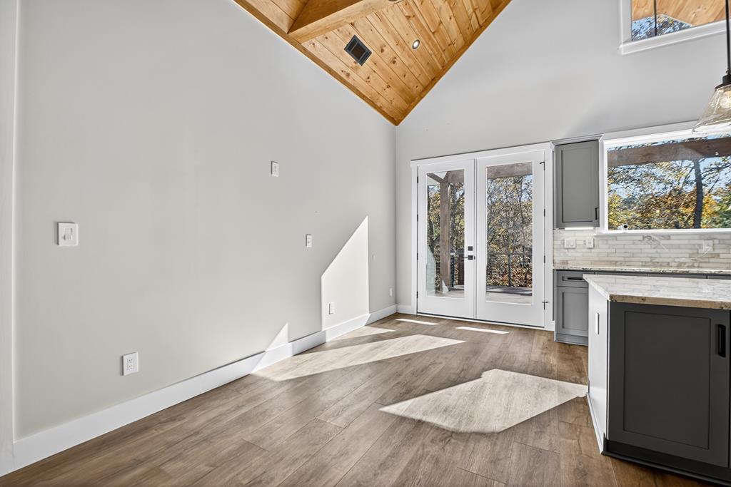 289 Scott Hollow Road Ellijay, GA 30540 - Photo 17 of 45 Dining Area - Breakfast Nook