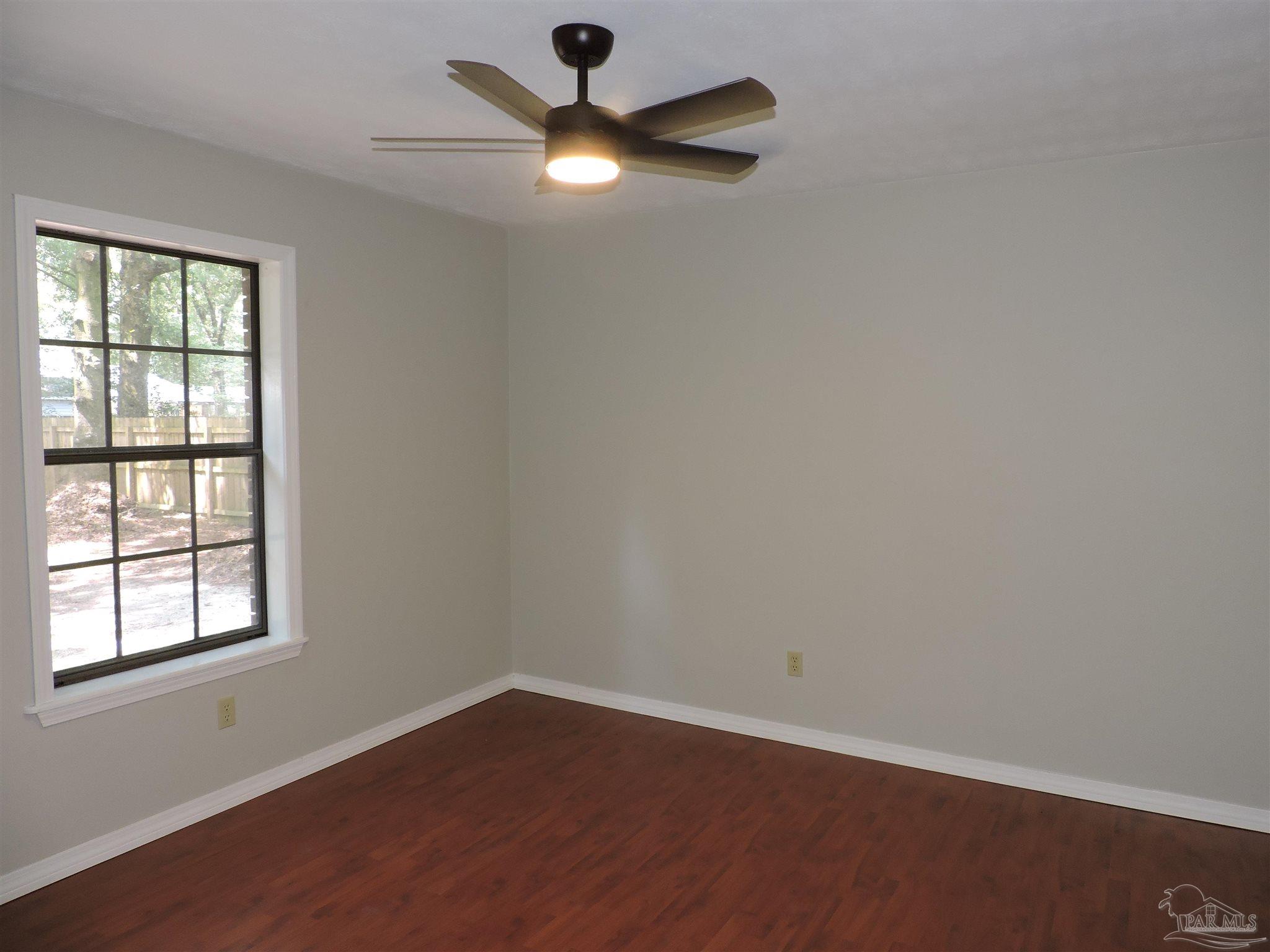 5261 Rowe Trail Pace, FL 32571 - Photo 23 of 32 Gallery Image 23