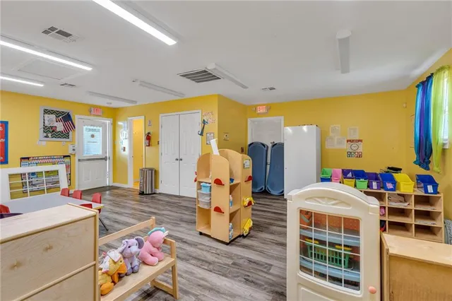 $385,000 | 34 Old Hickory Avenue, Chalmette, LA 70043