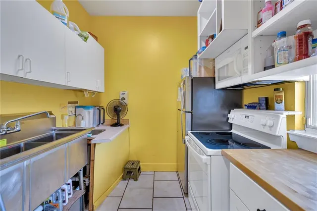 $385,000 | 34 Old Hickory Avenue, Chalmette, LA 70043