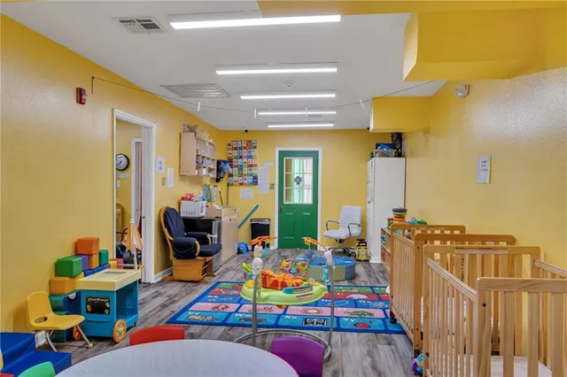 $385,000 | 34 Old Hickory Avenue, Chalmette, LA 70043