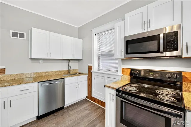 $395,000 | 2756 Ann Avenue, St. Louis, MO 63104