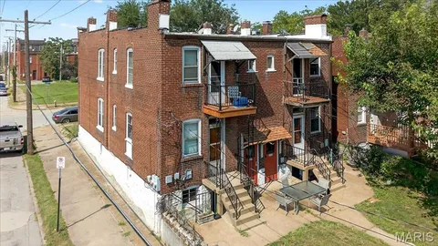 $395,000 | 2756 Ann Avenue, St. Louis, MO 63104