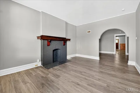 $395,000 | 2756 Ann Avenue, St. Louis, MO 63104