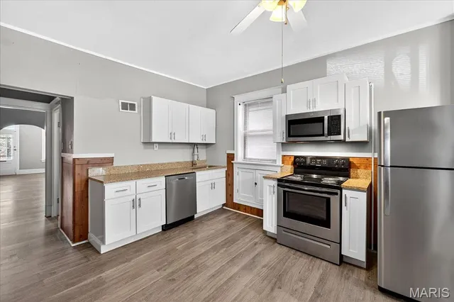 $395,000 | 2756 Ann Avenue, St. Louis, MO 63104