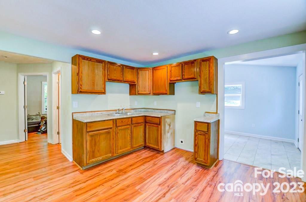 650 Old Lytle Cove Road Swannanoa, NC 28778 - Photo 5 of 16 Gallery Image 5