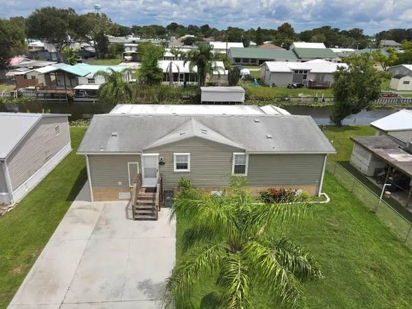 $268,000 | 1081 6th Street, Okeechobee, FL 34974