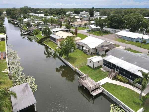 $268,000 | 1081 6th Street, Okeechobee, FL 34974