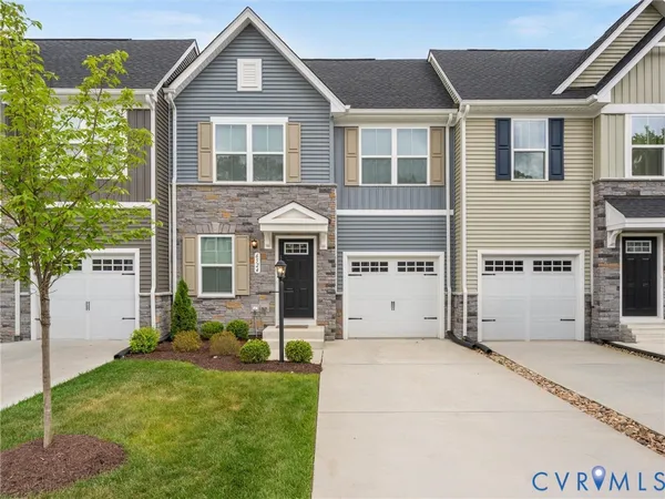 $389,900 | 6524 Carters Walk Lane, North Chesterfield, VA 23234