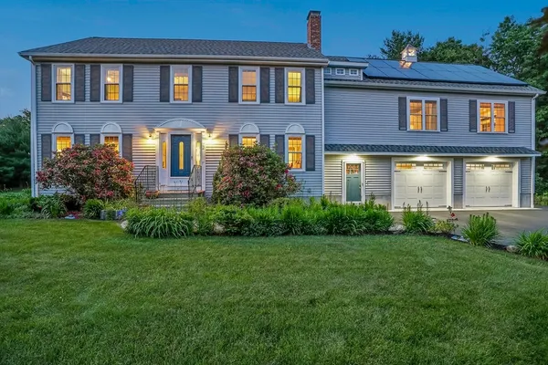 $950,000 | 22 Pine Warbler Way, Bellingham, MA 02019