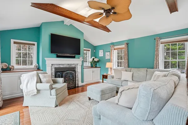 $950,000 | 22 Pine Warbler Way, Bellingham, MA 02019
