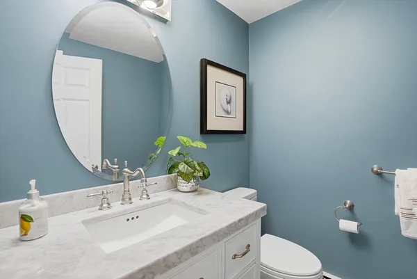 $950,000 | 22 Pine Warbler Way, Bellingham, MA 02019