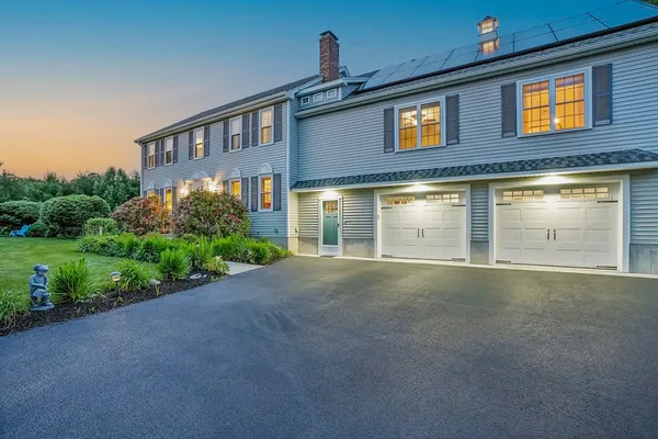 $950,000 | 22 Pine Warbler Way, Bellingham, MA 02019
