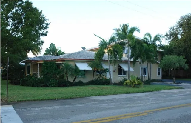 $2,500,000 | 749 Northeast 16th Avenue, Fort Lauderdale, FL 33304