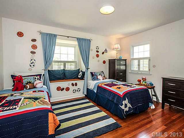 635 Lansdowne Road Charlotte, NC 28270 - Photo 13 of 15 Gallery Image 13