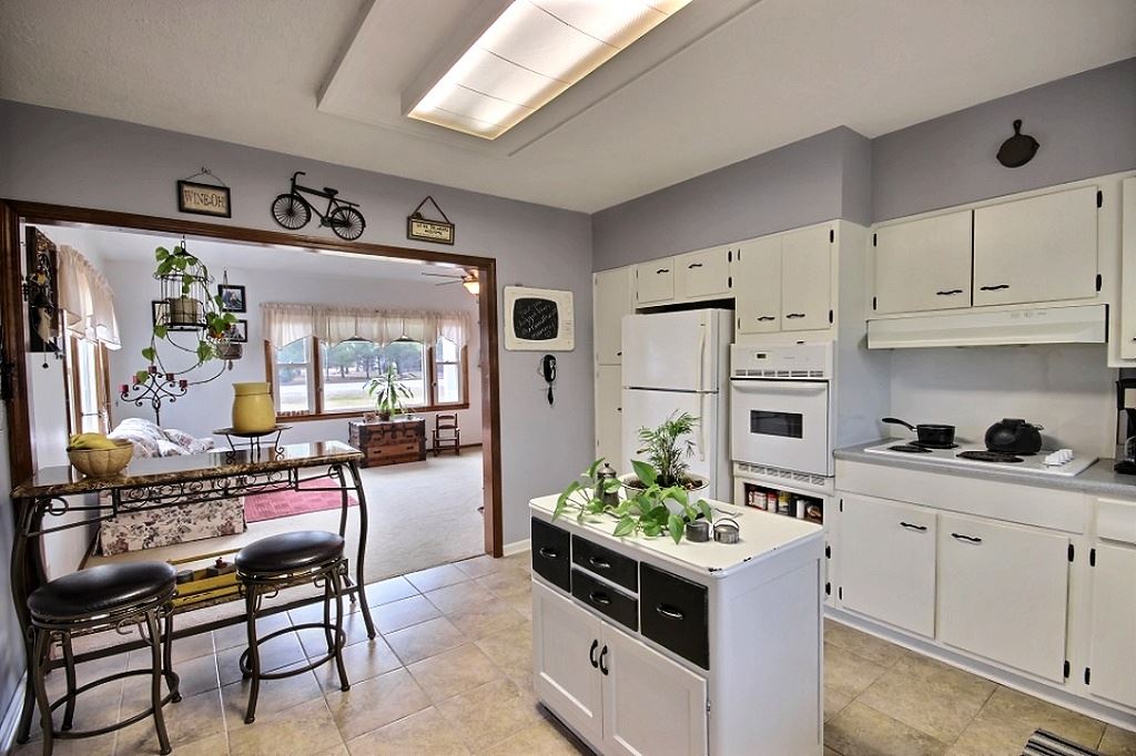 36 West Markle Road Huntington, IN 46750 - Photo 6 of 13 Gallery Image 6