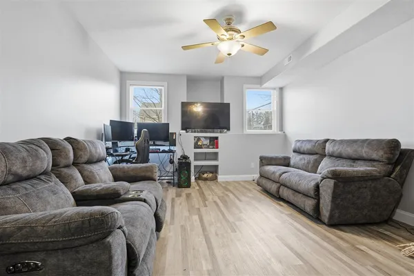 $399,900 | 9821 Gabriel Drive, Bloomington, IL 61705