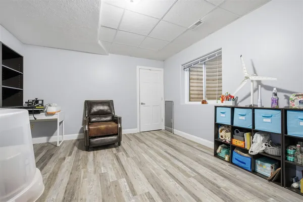 $399,900 | 9821 Gabriel Drive, Bloomington, IL 61705