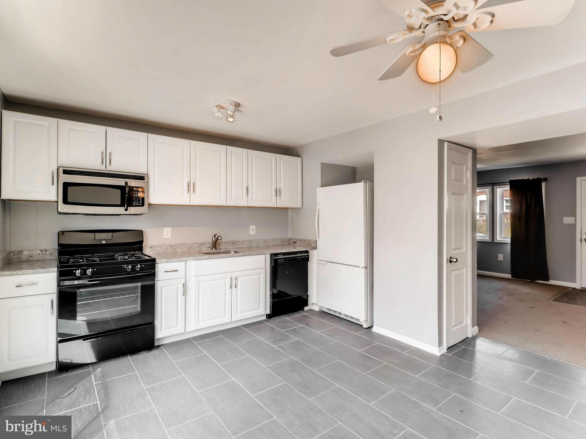 4811 Melbourne Road Baltimore, MD 21229 - Photo 8 of 28 Kitchen