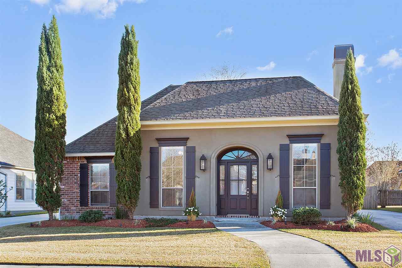 10426 Springpark Avenue Baton Rouge, LA 70810 - Photo 1 of 12