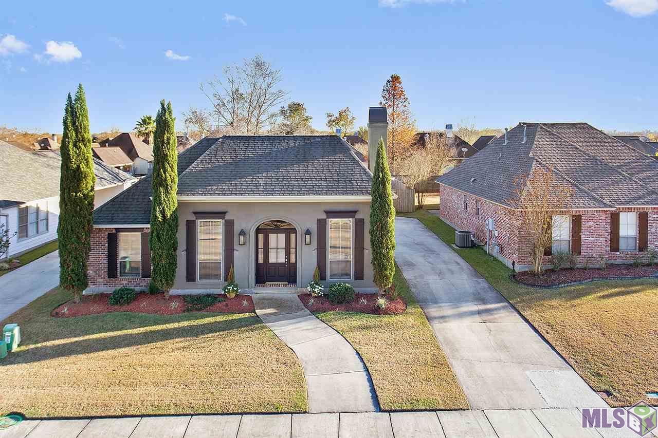 10426 Springpark Avenue Baton Rouge, LA 70810 - Photo 2 of 12
