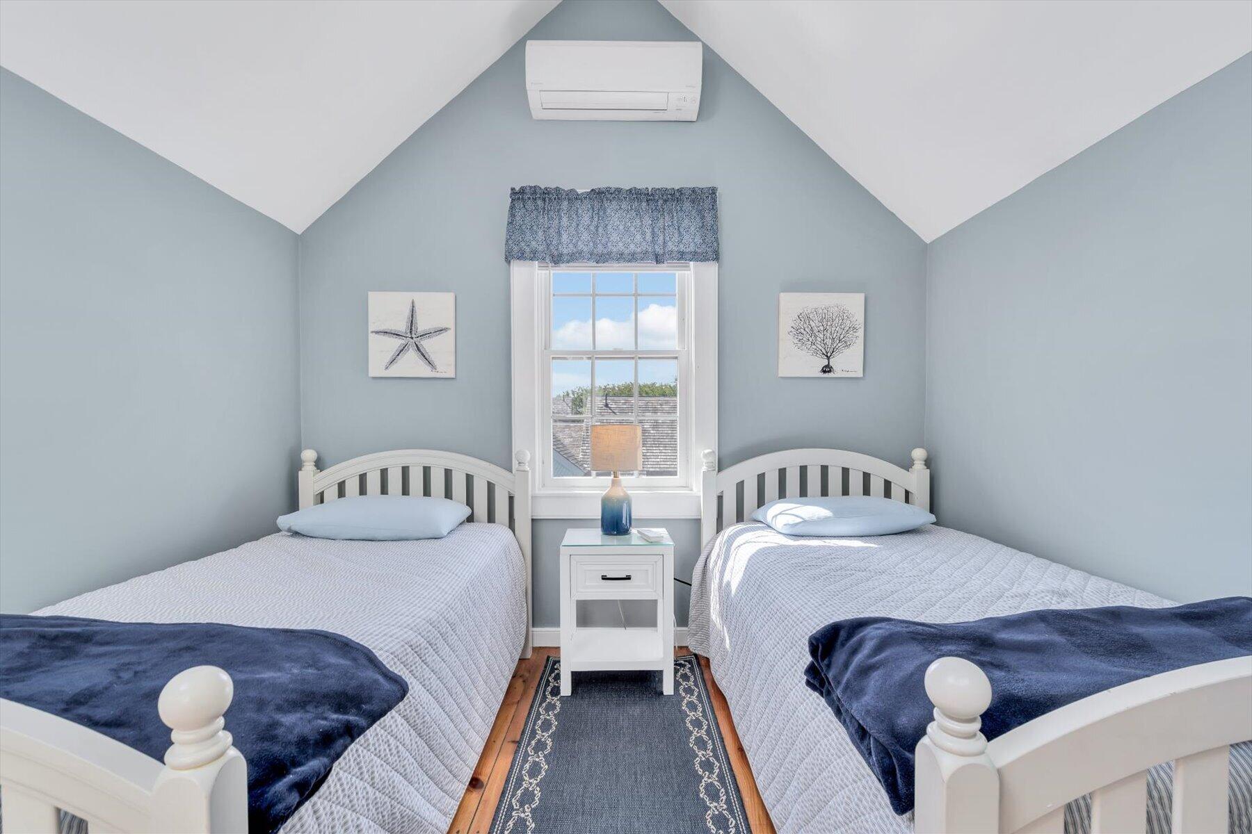 2 Cliffside Lane, Unit 2 Mashpee, MA 02649 - Photo 21 of 26 55-IMGP6330