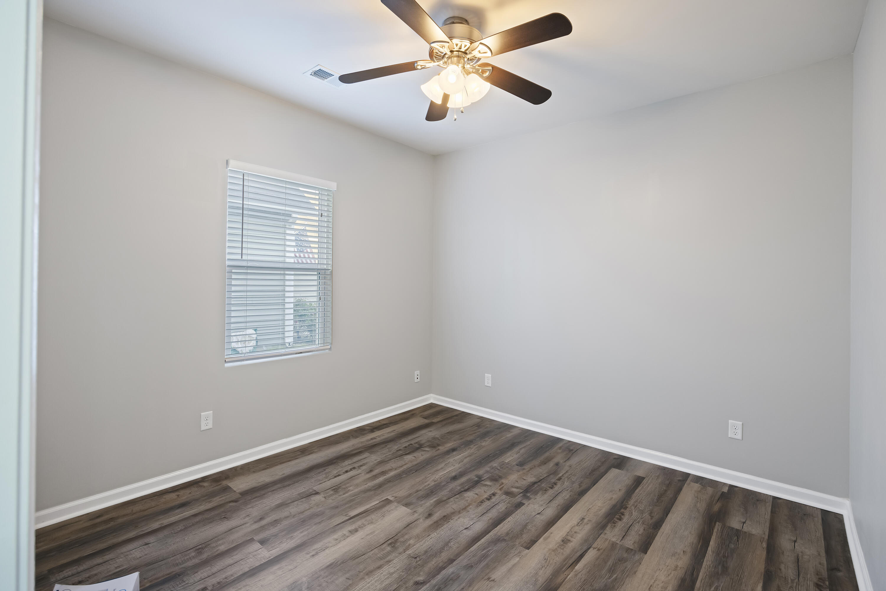 278 Decatur Drive Summerville, SC 29486 - Photo 4 of 23 243A9773