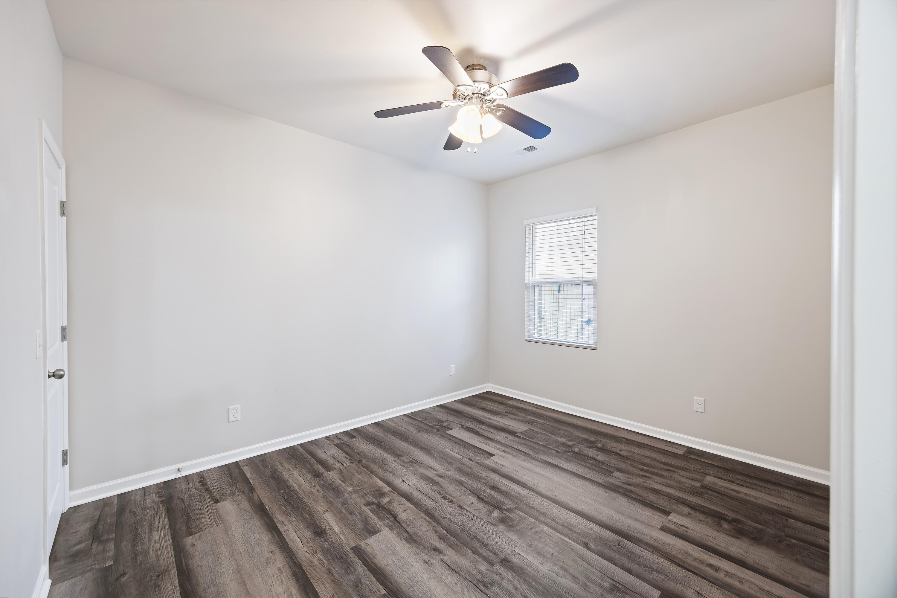 278 Decatur Drive Summerville, SC 29486 - Photo 5 of 23 243A9782