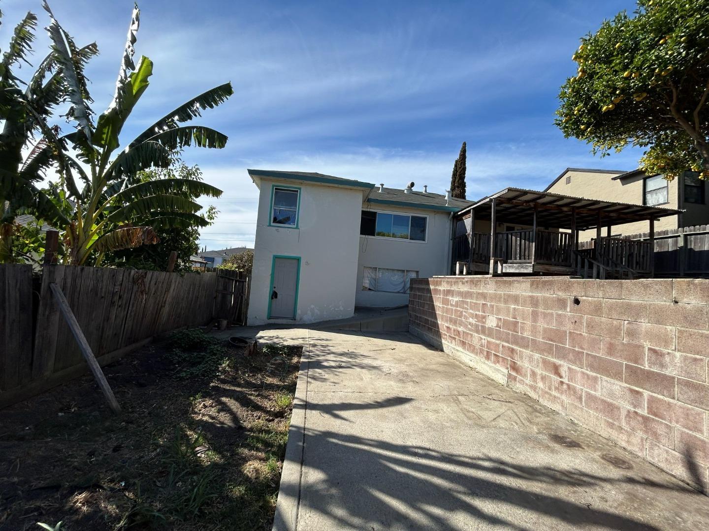 551 Vallejo Avenue Rodeo, CA 94572 - Photo 23 of 25 Gallery Image 23