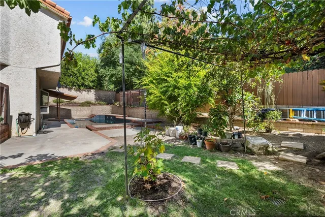 $1,769,000 | 6056 Lake Lindero Drive, Agoura Hills, CA 91301