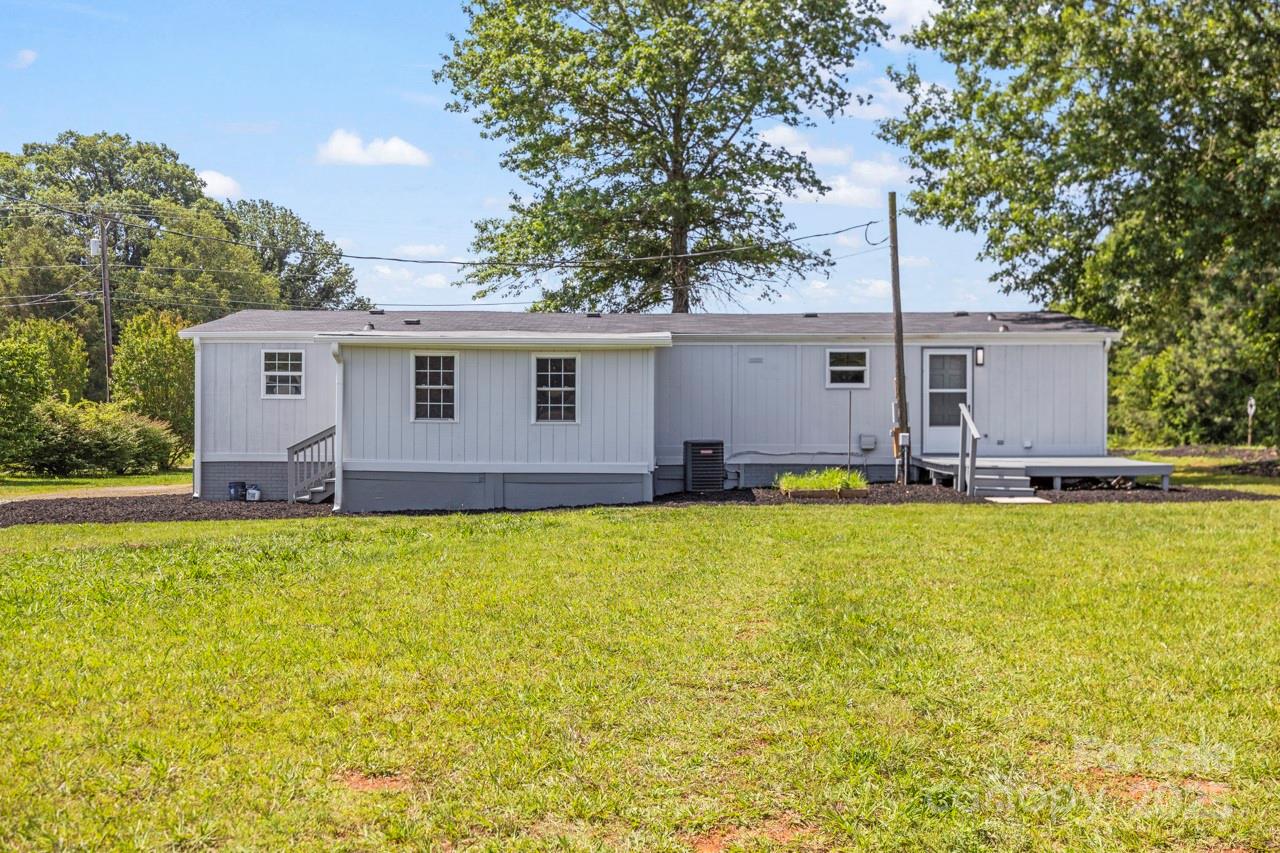 5354 Sherrills Ford Road Catawba, NC 28609 - Photo 2 of 44 a view of a house with a yard