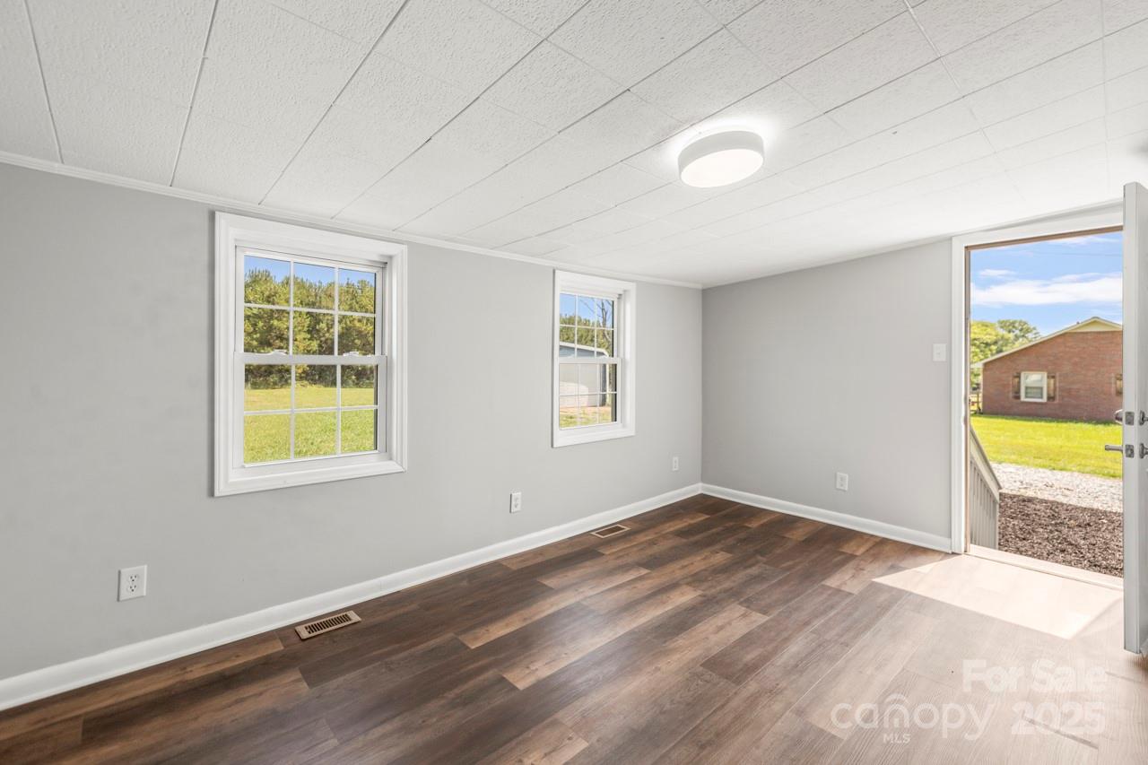 5354 Sherrills Ford Road Catawba, NC 28609 - Photo 30 of 44 an empty room with windows