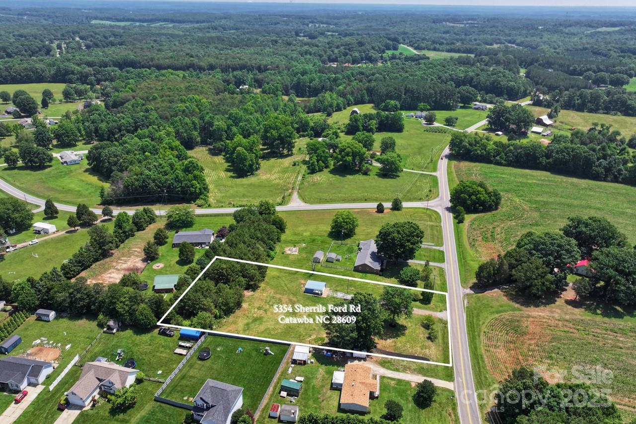 5354 Sherrills Ford Road Catawba, NC 28609 - Photo 40 of 44 an aerial view of a house
