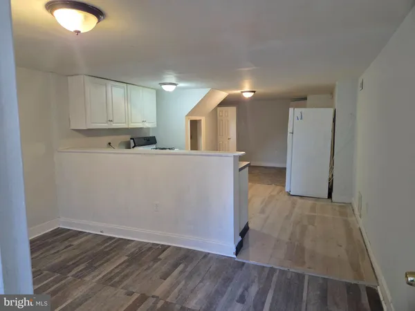 wooden floor in an empty room with wooden floor