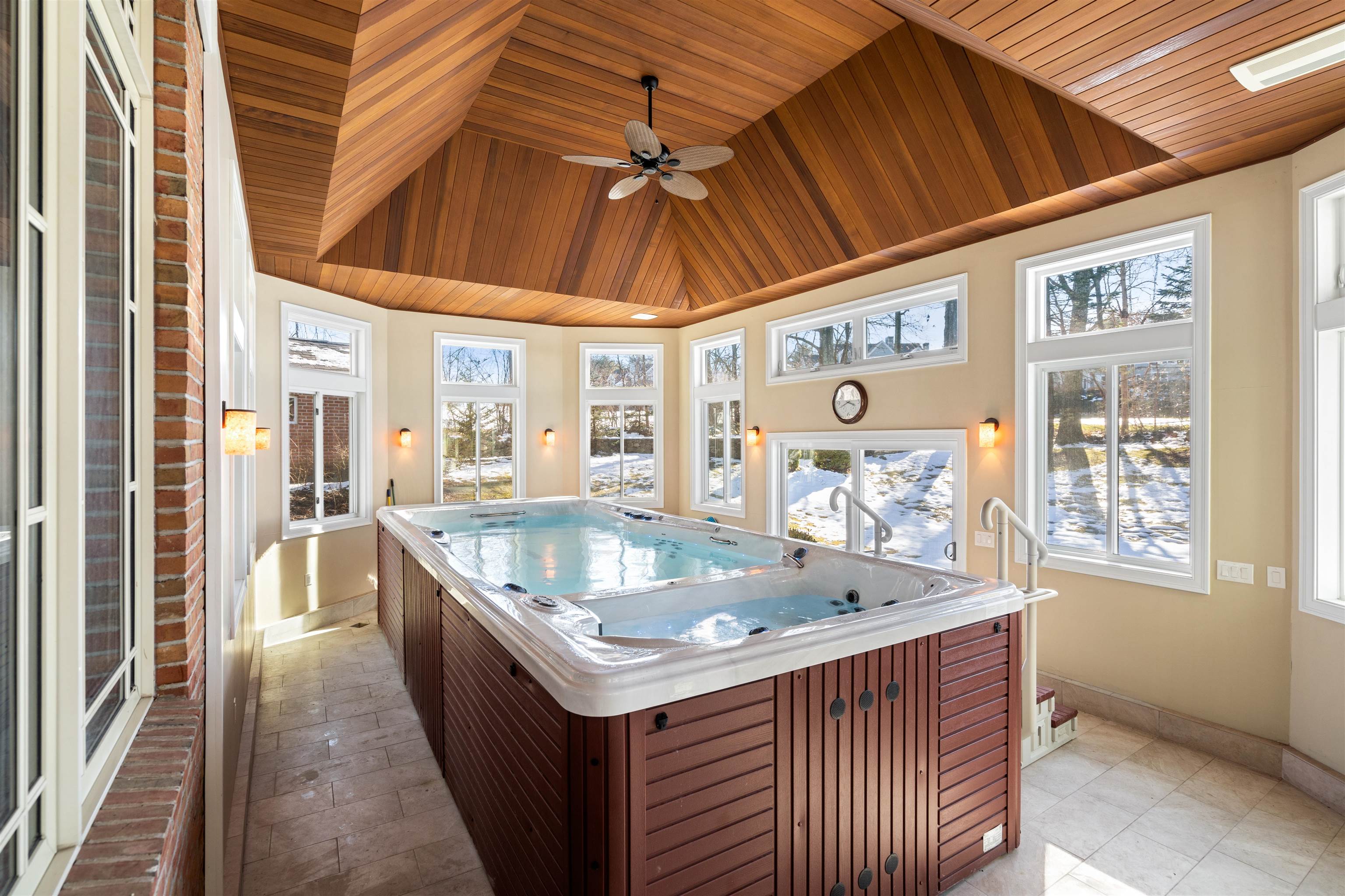 1 1/2 Lamb Road Nashua, NH 03062 - Photo 21 of 40