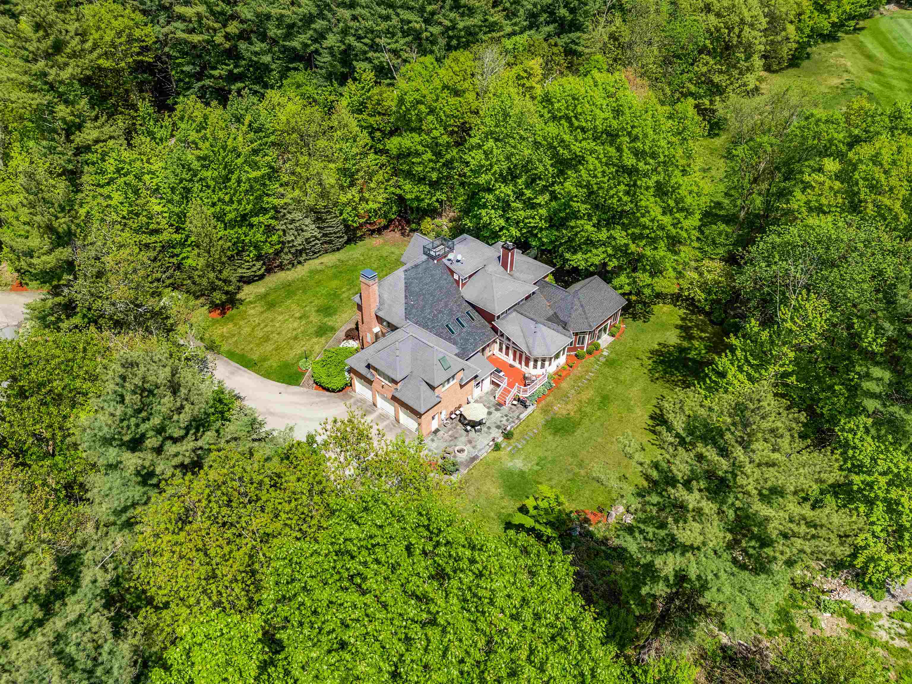 1 1/2 Lamb Road Nashua, NH 03062 - Photo 33 of 40