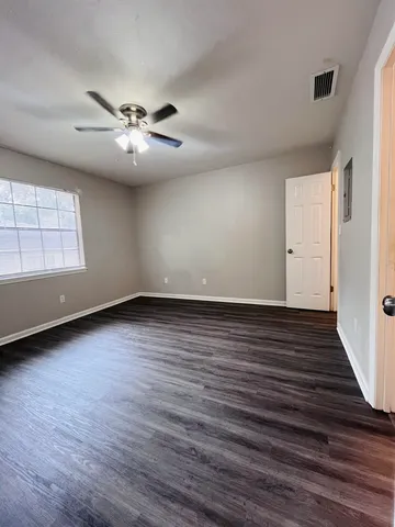 $895 | 3207 Jim Lee Road, Unit D, Tallahassee, FL 32301