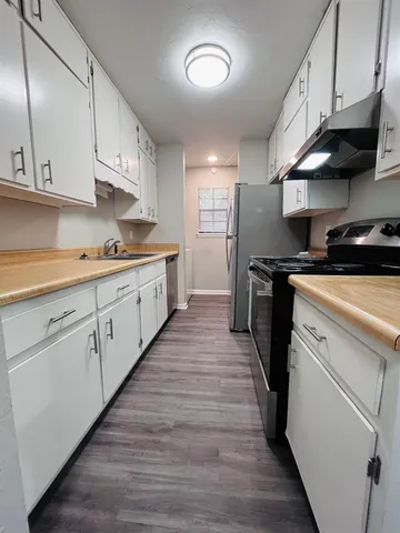 $895 | 3207 Jim Lee Road, Unit D, Tallahassee, FL 32301