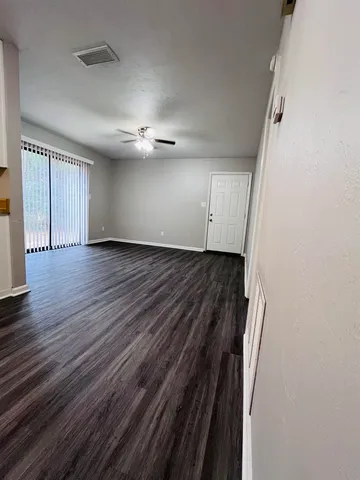 $895 | 3207 Jim Lee Road, Unit D, Tallahassee, FL 32301