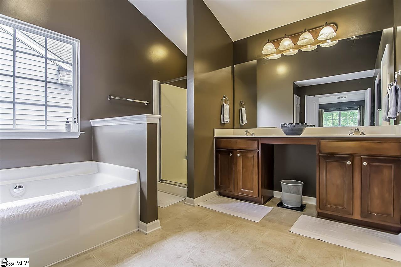 16 Knoll Ridge Drive Greer, SC 29650 - Photo 22 of 29 Gallery Image 22