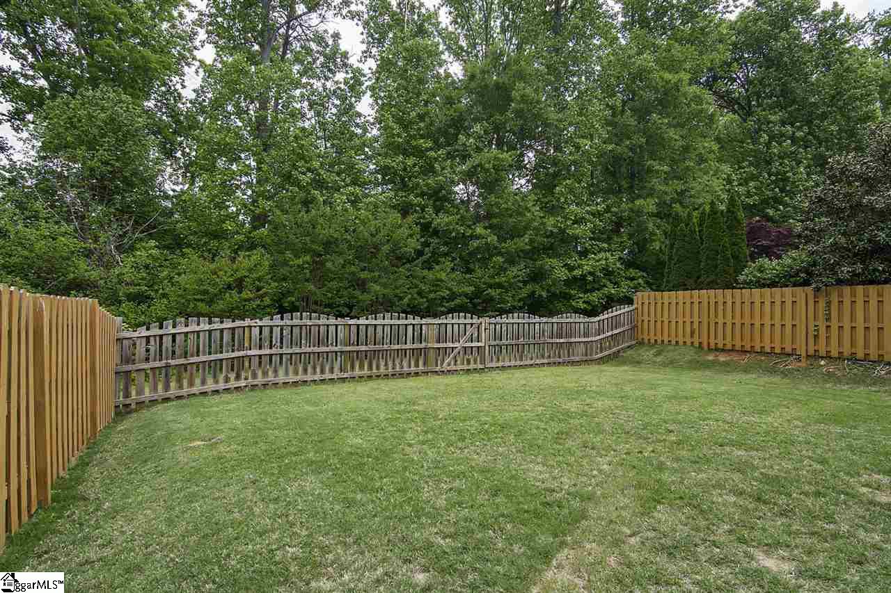 16 Knoll Ridge Drive Greer, SC 29650 - Photo 5 of 29 Gallery Image 5