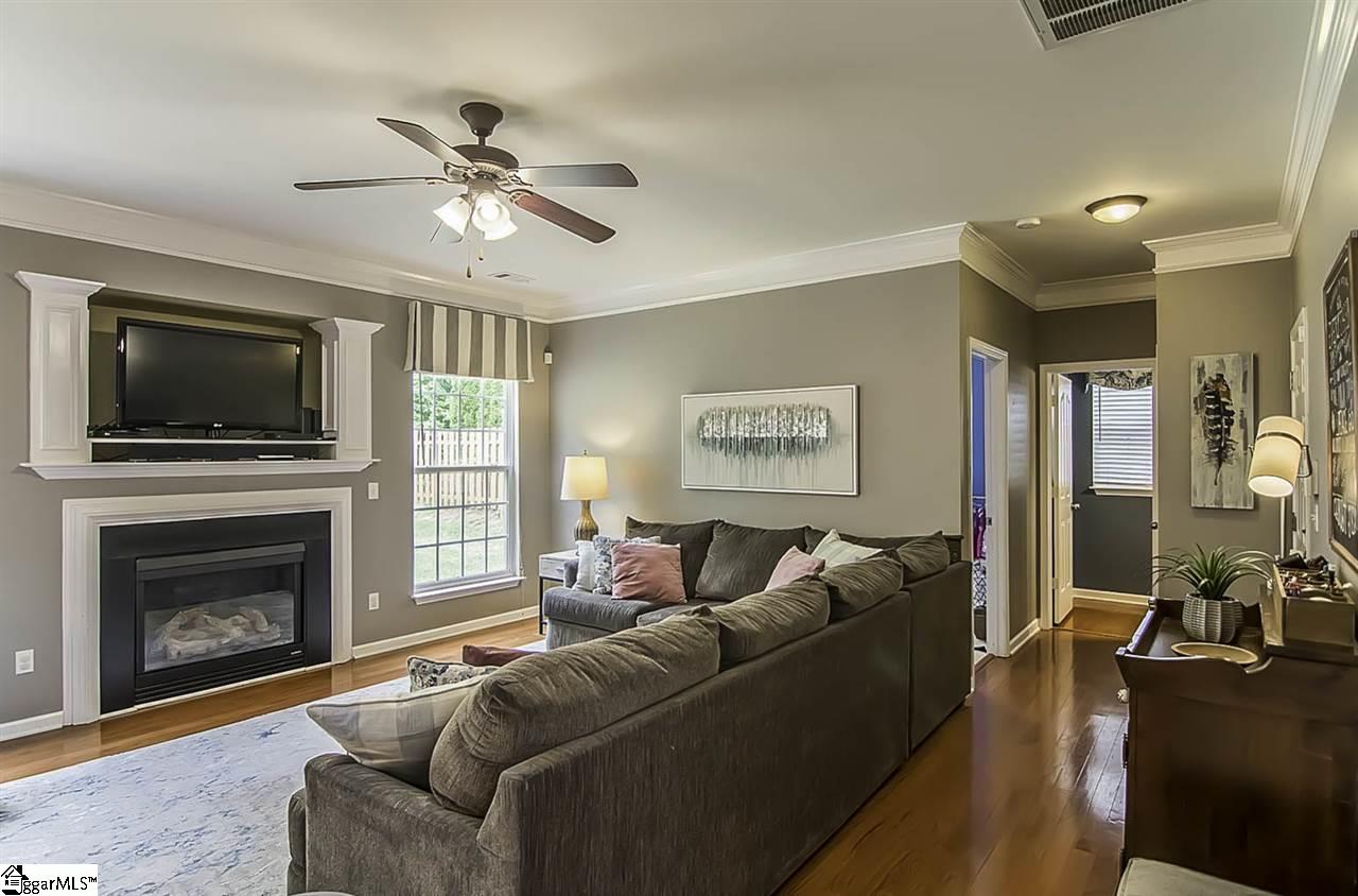 16 Knoll Ridge Drive Greer, SC 29650 - Photo 7 of 29 Gallery Image 7