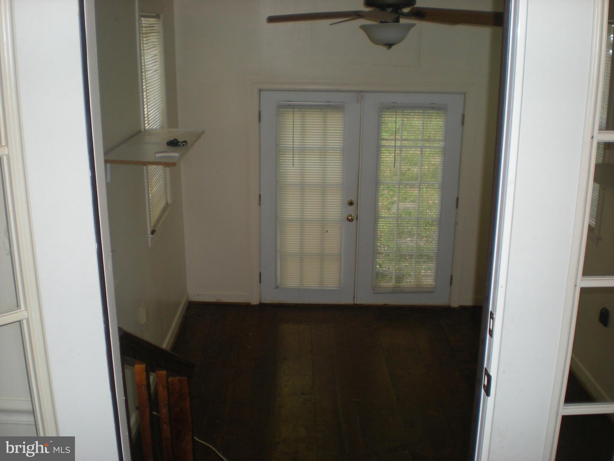 10812 Golf Course Terrace Bowie, MD 20721 - Photo 7 of 14