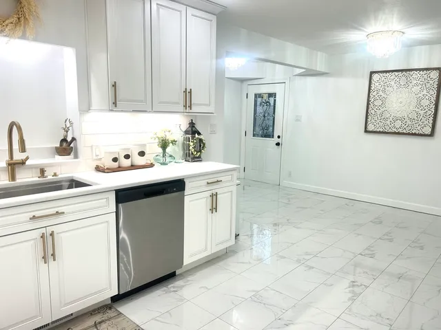 $669,500 | 11413 Kristi Drive, Plainfield, IL 60585