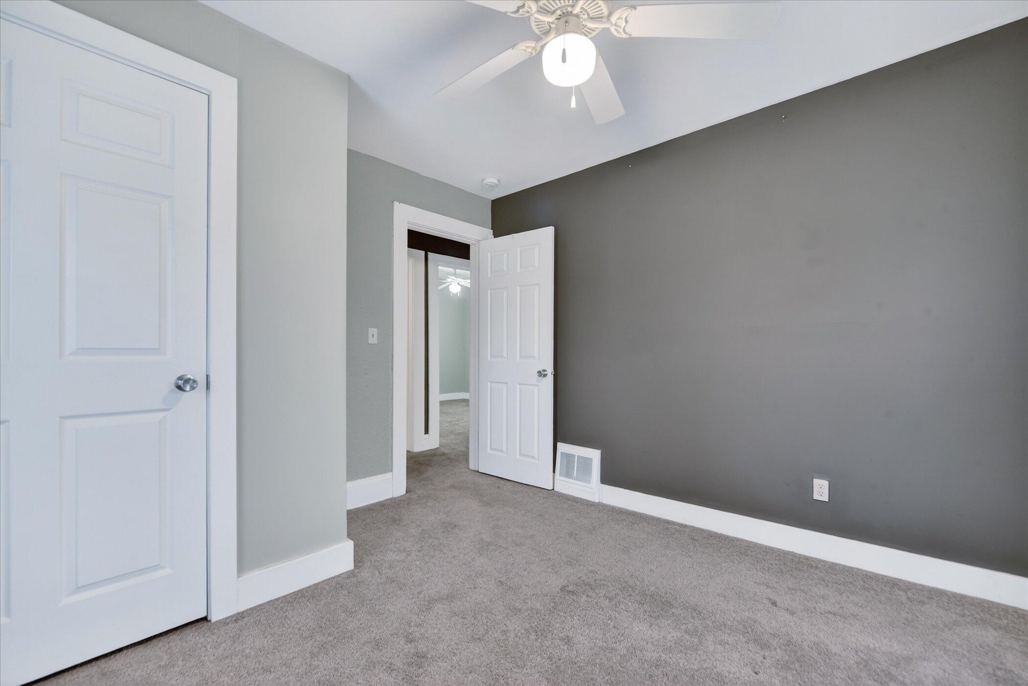 406 Garfield Street Jackson, MI 49203 - Photo 16 of 27 17-406-Garfield-St-Jackson-MI-49203-Wind