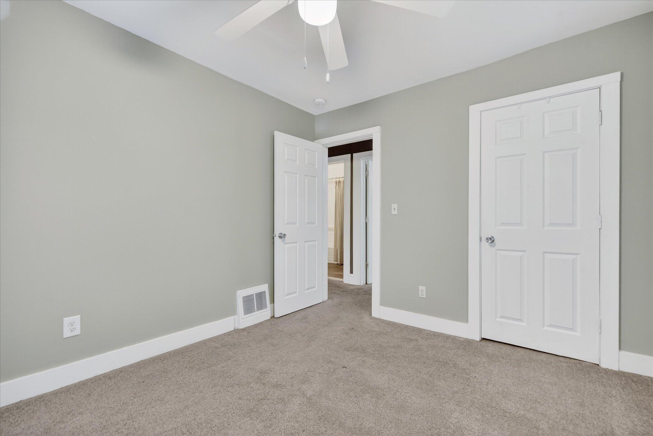 406 Garfield Street Jackson, MI 49203 - Photo 18 of 27 19-406-Garfield-St-Jackson-MI-49203-Wind